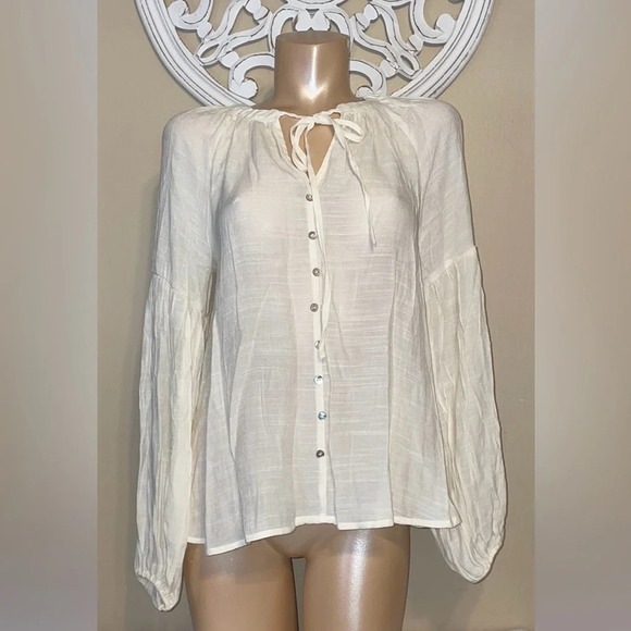 Blu Pepper womens blouse medium 8 10 top bubble sleeve peasant cream long sleeve - Picture 2 of 9